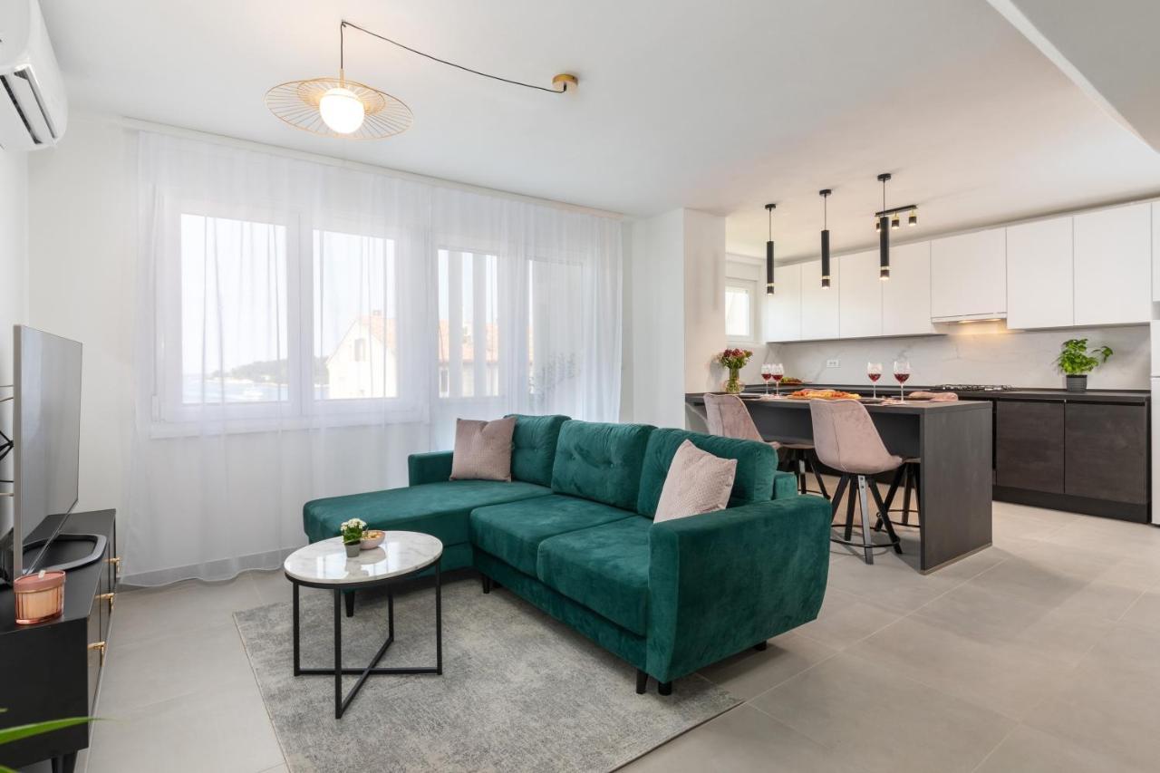 Ampelea Apartment